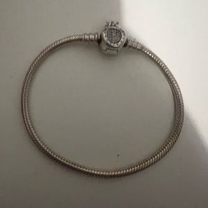 pandora bracelet